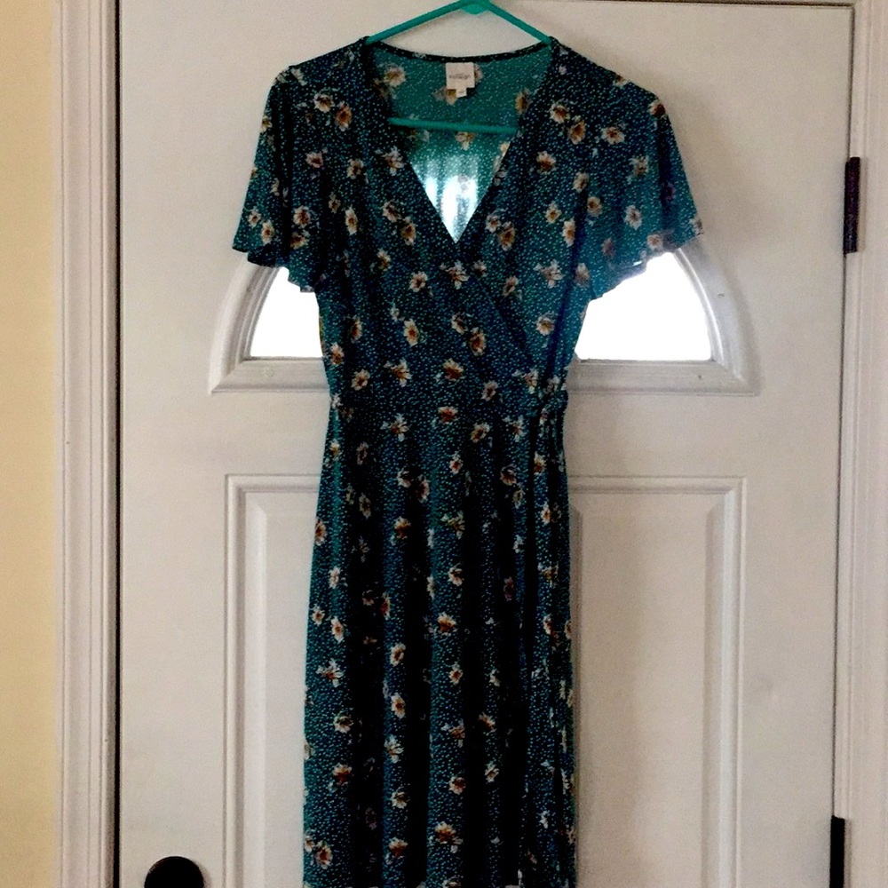 Kaileigh green floral dress